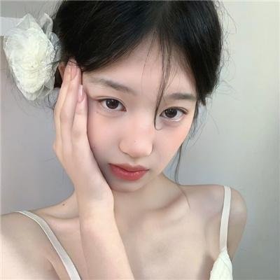 卖火柴女孩的再临海报