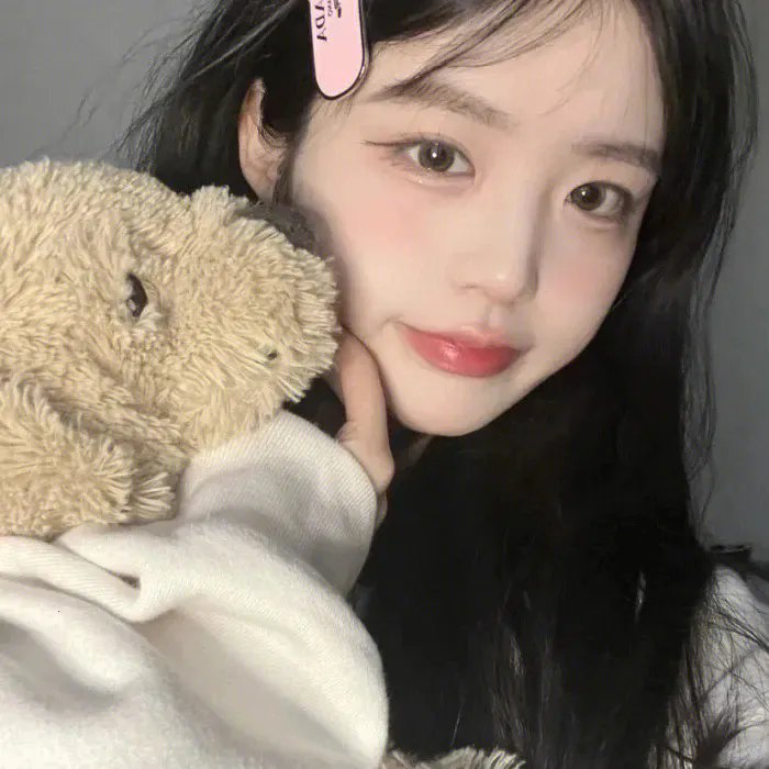 黑盒子海报